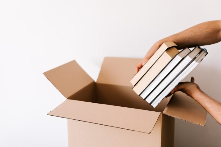 packing books in box