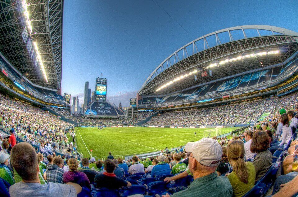 Almost everybody in the world loves sports, Seattleites are not the exception.